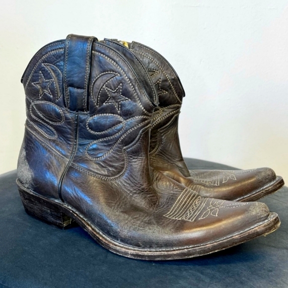 Golden Goose Boots womans 38 - Picture 1 of 6